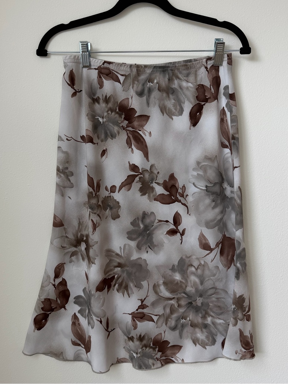 Vintage Floral Midi Skirt in Brown & Gray
